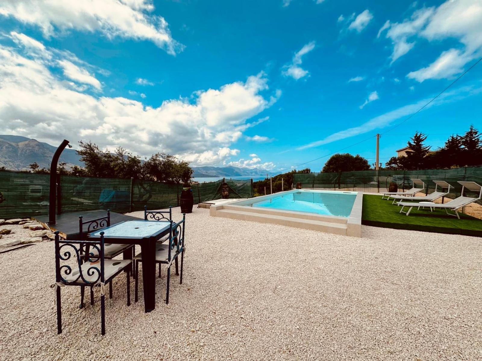 Holiday home Piscina Privata Mare Wifi&selfcheck-in