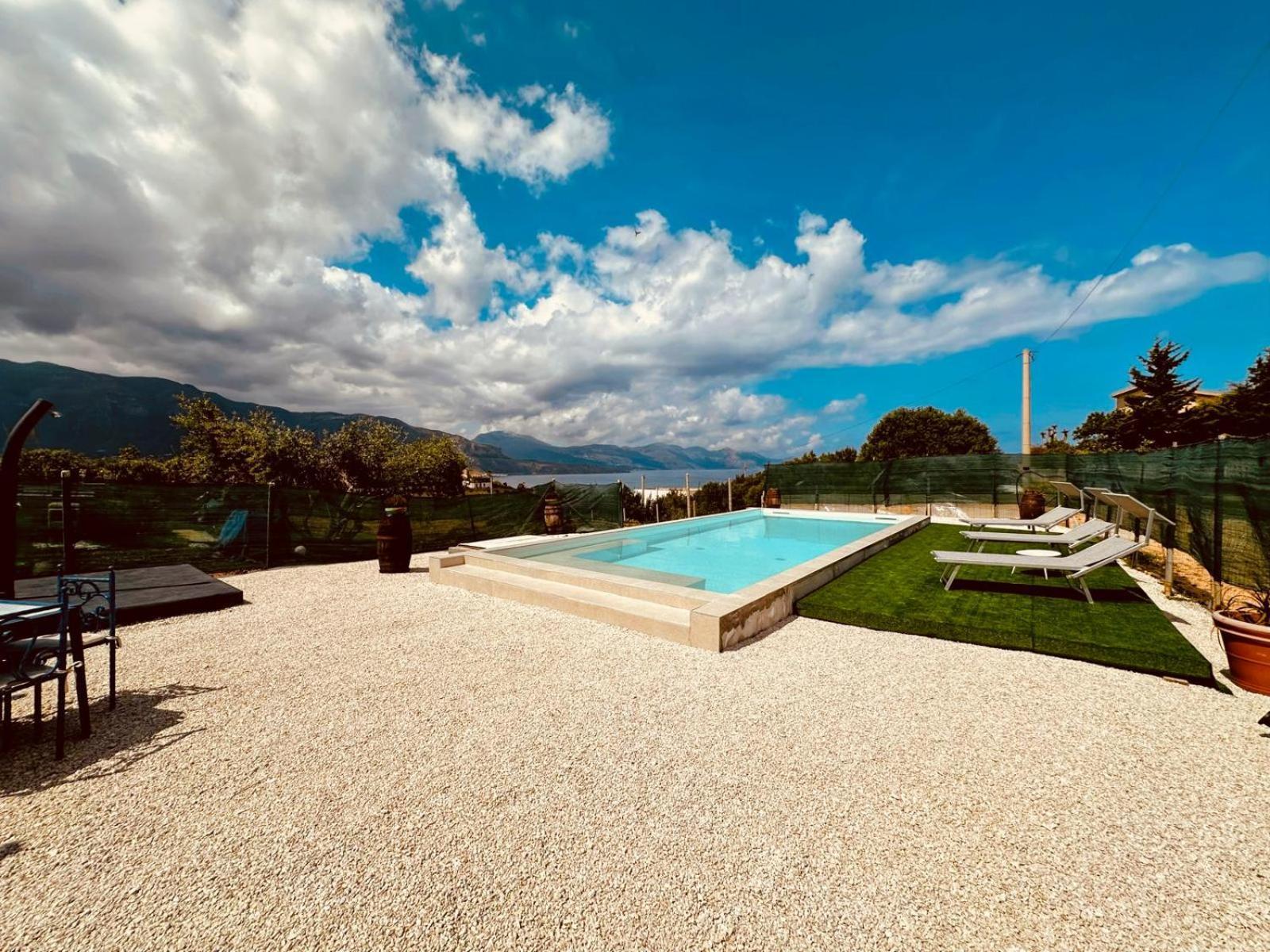 Piscina Privata Mare Wifi&selfcheck-in *